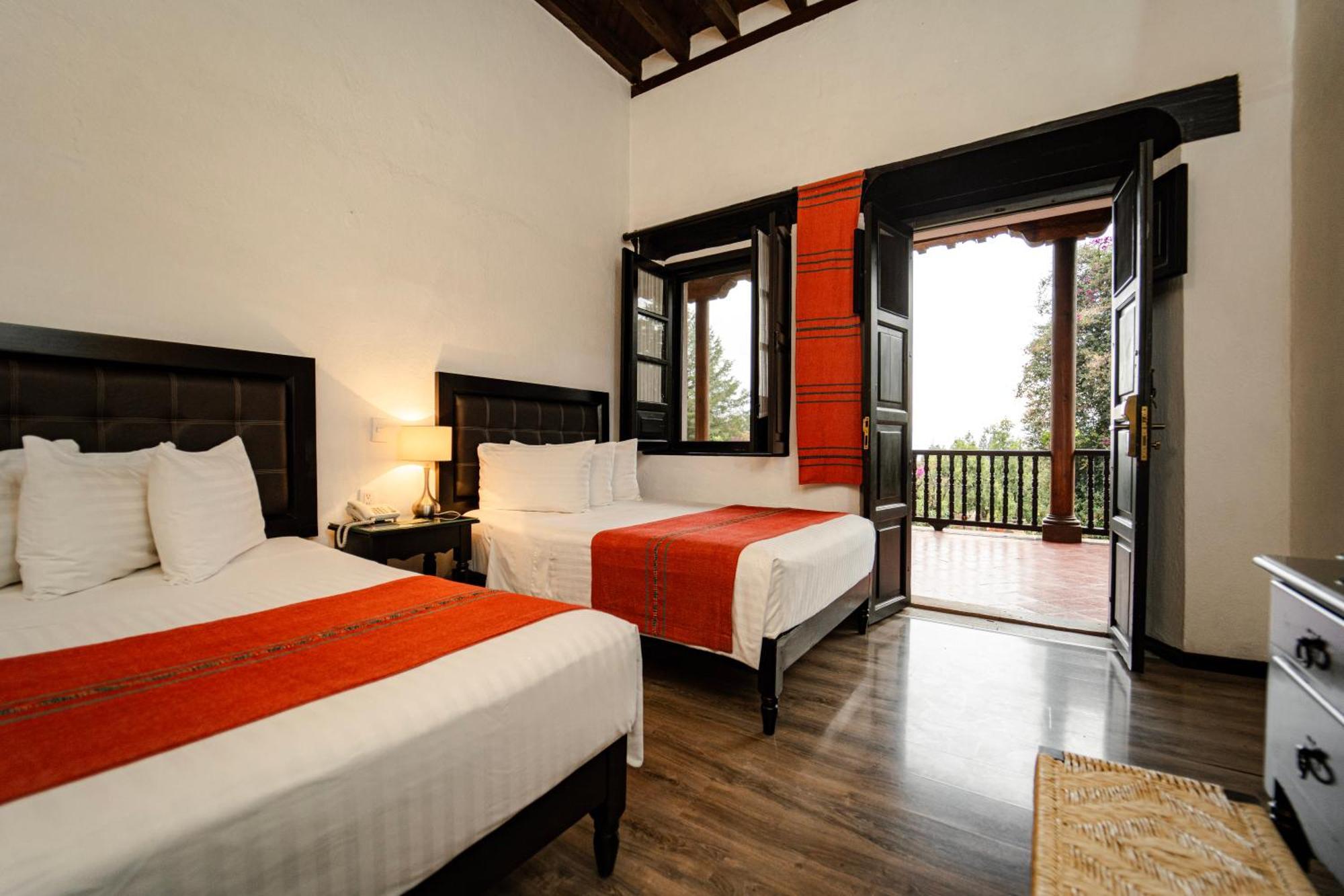 Best Western Plus Posada De Don Vasco Pátzcuaro Kültér fotó A room at the hotel